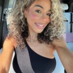 Jazmin Johnson Instagram - Hiiii, how are you?! 🤍 #happysunday