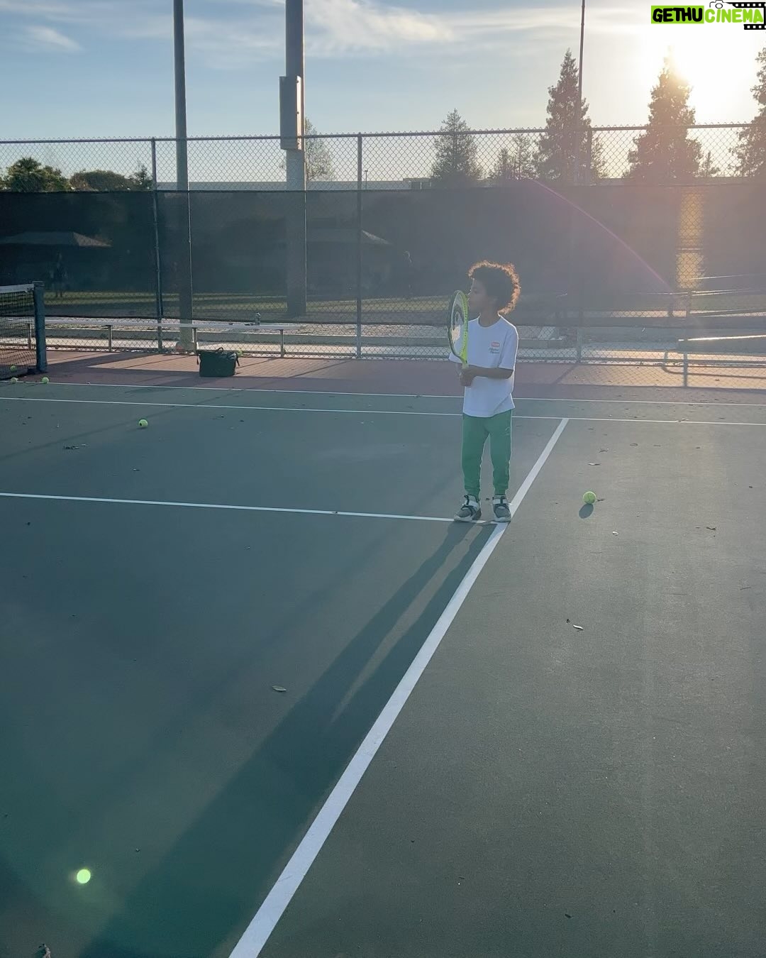 Jazmin Johnson Instagram - Happy Sunday … a quick recap cuz life isn’t happening to you or for you … life is happening. 28 days til #2024 #letsdothis 🤸🏽♀️✨