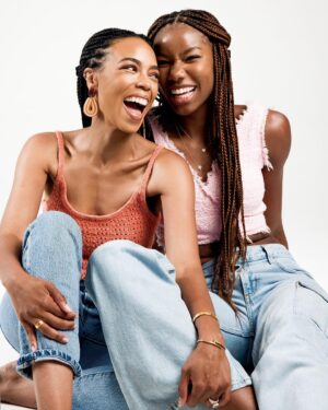 Jazmyn Simon Instagram - Happy Birthday to my best everything. You are my sun and my earth and everything in between. You are literally the best (young) woman I have ever known. Anyone who knows you, who has the opportunity to be loved by you- knows what I’m writing is true. I am manifesting a year filled with happiness, good health and a strong (injury free) body. Stay steadfast in your belief in yourself, knowing you are always where you’re meant to be. I love you, more than all the leaves on all the trees, in the entire world. And the bushes too. 💫 @kennedyirie