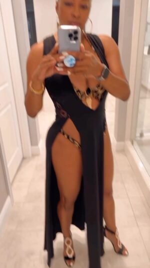 Jazsmin Lewis Instagram - Had to run this one back from last year because this will be me this year in 11 days! New bikinis new coverups same me! Vacation pics coming!!! #vacation