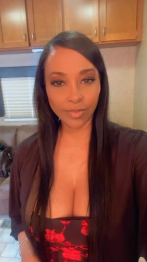 Jazsmin Lewis Instagram - Brenda is back and better than ever!!! Second season of KoldXWindy on @watchallblk can’t wait for u to see what’s in store…. #staytuned #actor #director #atlanta