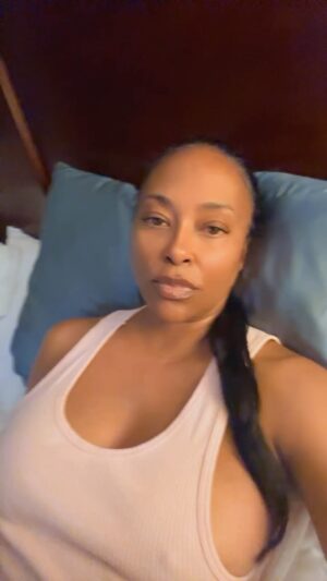 Jazsmin Lewis Instagram - Laying here in Houston thinking about what I’m going to wear tonight. Sometimes doing nothing is everything….. love the skin you’re in. #natural #nomakeup #raw #skincare #haircare