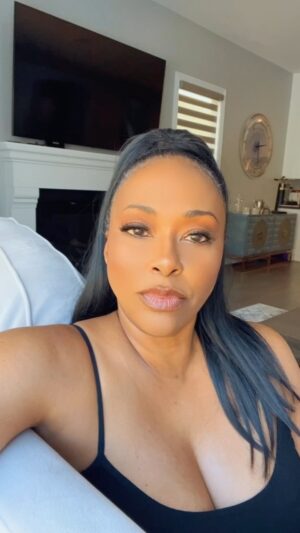 Jazsmin Lewis Instagram - Update : please send all audition material (2 or 3 minutes) to Comicinfo22@gmail.con!  Stand up comedian casting alert for new TV show! Myself and @cassandrabellstudios are producing the first season of a new show and we would love to see new comics show their talent! Inbox me if you’re interested and I will send you the link of where to send your audition tape. #newshowalert #comics #comedy #comedians #chicago #detroit #comedycomeup