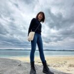 Jeanette Aw Instagram – Finding joy in the simple things ❤️