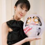 Jeanette Aw Instagram - I painted my very first Daruma doll in 2017 and I later featured it in my short film, Senses. Over the years, I’ve received several Daruma dolls. A few really special ones would be a custom made Daruma wearing the Le Cordon Bleu chef whites, one looking like a merlion, and a big gold one in my patisserie, with Once Upon A Time inscribed on it, gifted by the Daruma master himself. Other than being a symbol of good luck, do you know people often make a wish on a Daruma doll as well? You fill in the left eye of the Daruma while making a wish and when your wish is fulfilled, you fill in the other eye. 🤓
