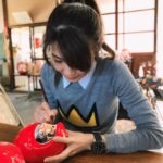 Jeanette Aw Instagram - I painted my very first Daruma doll in 2017 and I later featured it in my short film, Senses. Over the years, I’ve received several Daruma dolls. A few really special ones would be a custom made Daruma wearing the Le Cordon Bleu chef whites, one looking like a merlion, and a big gold one in my patisserie, with Once Upon A Time inscribed on it, gifted by the Daruma master himself. Other than being a symbol of good luck, do you know people often make a wish on a Daruma doll as well? You fill in the left eye of the Daruma while making a wish and when your wish is fulfilled, you fill in the other eye. 🤓