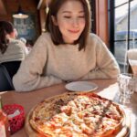 Jeanette Aw Instagram - Just suddenly missing these pizzas I had while I was in Takasaki. I believe it’s one of the best I’ve ever had.