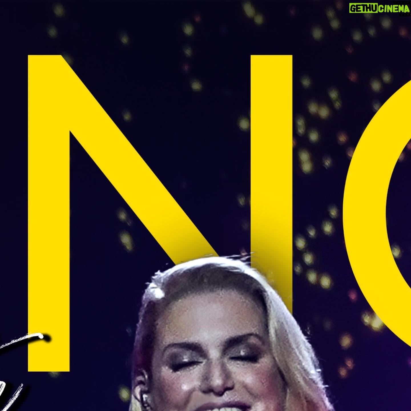 Jeanette Biedermann Instagram - Teil 8 von 9 „Sing!“ mein neuer Song kommt am 8.12 raus..#🫠 #❤️ Hier kommt das Cover dazu.. 👉🏻 #jeanettebiedermann #neuemusik #musik #neuersong #singlecover #puzzlefoto #sing #neueslied #deutschetexte #deutschemusik #liebe #foto #coverfoto #🫶 #photosplit
