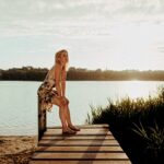Jeanette Biedermann Instagram - I do not have time for things that have no soul. #🪷 #☀️ Ich wünsche euch ein wunderschönes, warmes Wochenende! Habt ihr Pläne bei dem schönen Wetter? Ich verlege das Musik machen nach draußen.. #🫠 #jeanettebiedermann #musik #neuemusik #musikmachtglücklich #musikindersonne #🌼