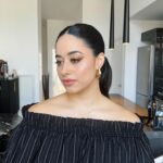 Jeanine Mason Instagram - WondLa premieres Friday June 28th on @appletv 🩵 Got all dressed up to gush about it! And the trailer drops today. Thank you to the Toronto babes for getting me together. #WondLa @skydanceanimation Stylist: @saravroberts Look: @ahiri.ca Makeup: @simoneotis Hair: @sarahamson
