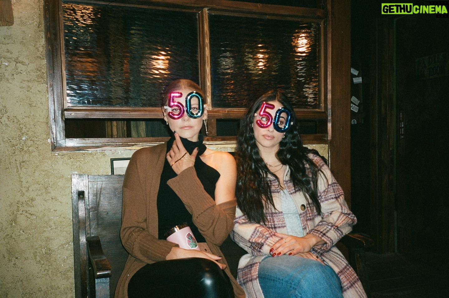Jeanine Mason - 18.1K Likes - I donāt know how a girl can get so lucky. Thank you to all the artists, technicians, powers that be and aliens that lent a little of their magic to our show. I will love you forever for it. And to all of you, for the last four years in the desert. Hereās to a lifetime of being confused for @ambermidthunder & being called @michaelvlamis, wouldnāt want it any other way. @cwroswellnm #RoswellNM š½