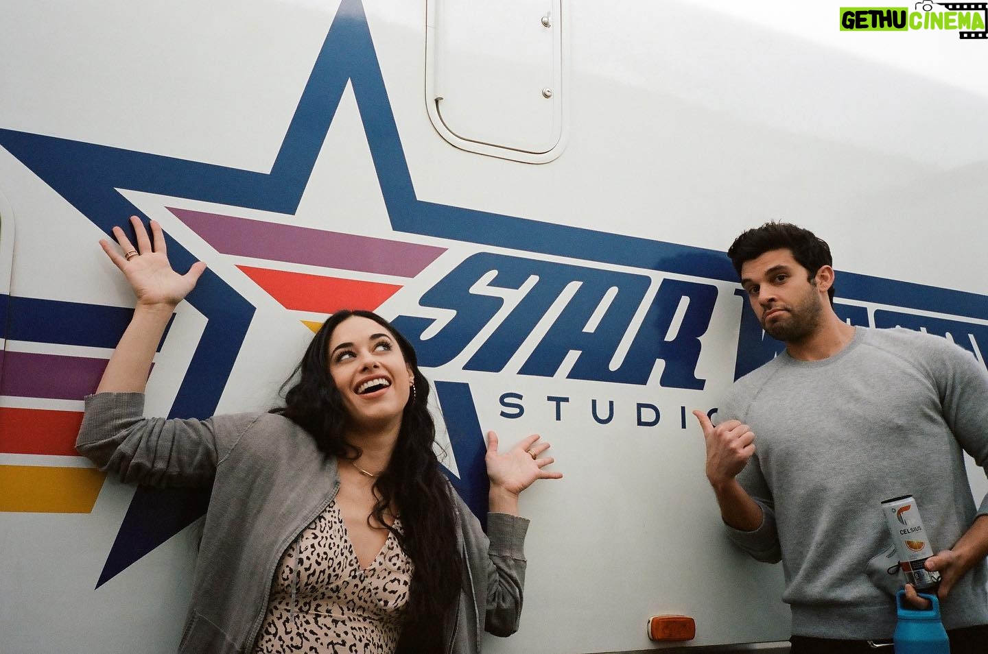 Jeanine Mason - 13.4K Likes - Happy finale! I could not be prouder of our Season 3.
To the new friends who joined us in the pod squad during this particularly difficult time to be making television, you are rockstars @sibongile @stevenakrueger @quentinplairjr @iamdaviddesantos #GillianVigman. To my day 1 cast, I adore you forever. To our show runner #ChrisHollier for his immense leadership. To our COVID team. To my costumer @brittneelynn who keeps me sane and toasty. To our camera dept, our stunts, our PAs…Every single glorious piece of our pod squad. I love you team #RoswellNM
“In pod we trust” - @lilycowles