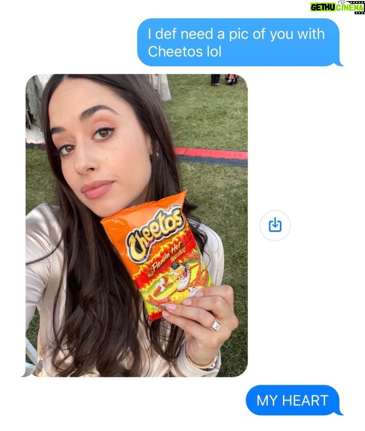 Jeanine Mason - 11K Likes - Day at the WHITE HOUSE supporting #FlaminHot movie. I’m so proud of our community, the way we rally behind each other. It has made all the difference in my life. Honored to be here in support of a beautiful movie about facing perpetual underestimation in the face of adversity but having the desire and will to fight for what you believe in. @evalongoria directed the hell out of it! And @annieggonzalez & @jessejohngarcia are unbelievable. Go watch #FlaminHot on @hulu & @disneyplus!
Texts with my bestie @katiegrossbard. White House is our Bravo!