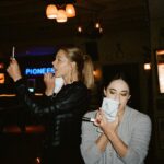 Jeanine Mason Instagram - One month till @cwroswellnm. I love this crew and I can’t wait for you to see them shineee. #RoswellNM #SeasonTHREE #Vlamily