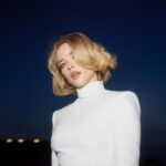 Jeanne Goursaud Instagram – NETFLIX CONTENT SHOW 
Fotos Robin Kater 
Styling Luisa Probst @sportmax @bulgari 
Beauty Philipp Verheyen 
Beauty Assistant Till Zettl 
Prod Martensgarten