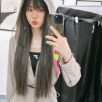 Jeannie Hsieh Instagram - 用態度打扮自己！ 到哪都是焦點！ 尤其最後一張…..無敵了💤🥱