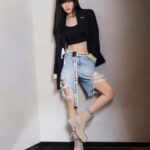 Jeannie Hsieh Instagram - 姐真的是環保時尚代表👍👍👍 #時尚環保 #環保時尚 #值得鼓勵一下 #姐該剪瀏海了