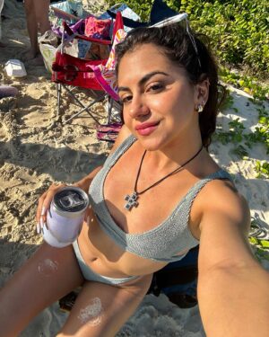 Jearnest Corchado Instagram - La nena de papi 💖👸

👙 @indikaswim