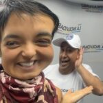 Jely Reategui Instagram - Vicky Salgado (Jely Reátegui) llegó a la cabina de Radio La Inolvidable para reencontrarse con su “primo hermano” Koky Salgado 😆😂 #LaInolvidable #KokySalgado #VickySalgado @jelyreategui @koky_salgado