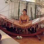 Jely Reategui Instagram - Alguna vez dije que era Team Verano, HOY ME ARREPIENTO DE TODO LO QUE DIJE. Les deseo un frescor y una sombra de arbolito que contribuya al no embrutecimiento 3000. Y también nos deseo consumo responsable y esas cosas. Cuídense, ya?