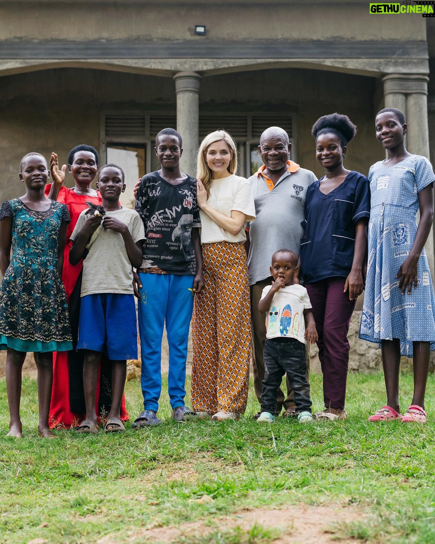 Jen Lilley Instagram - ❤️ Following your heart can create ripples of change. Each of us has the power to make a difference, and on the other side of our yes can be a life-changing story for someone who needs it the most. On this day, our beautiful friend @jen_lilley got to meet our miracle child, John Senkula. Five years ago, John had a life-threatening medical condition that required open heart surgery. His family was unable to afford the medical fees and began to believe that John was not going to survive. Through a series of events, Jen Lilley fully funded John’s surgery with the proceeds from her song “King of Hearts”. John and his family were overwhelmed to meet Jen. There were tears all around. An unforgettable moment, where two hearts were joined from across the world. We are so grateful for Jen’s compassion, John’s life is forever changed, and his heart is stronger than ever. Happy Valentine’s Day! ❤️ #valentinesday #giftoflife #happystory