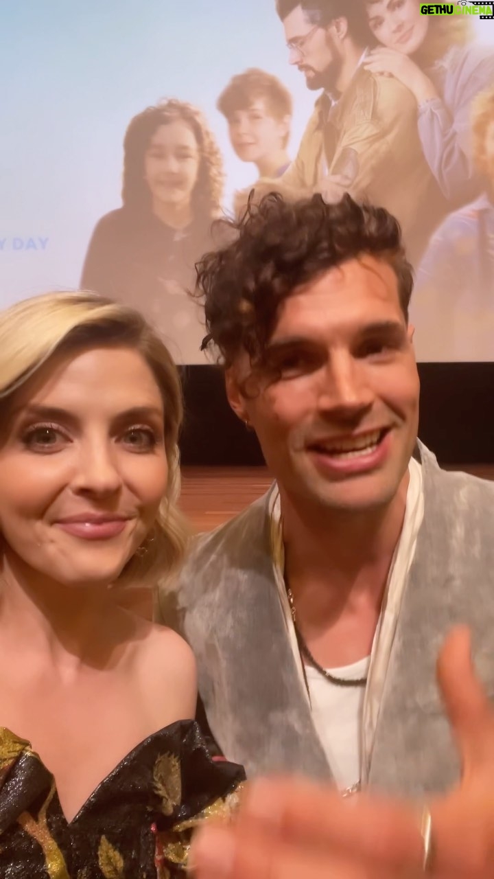 Jen Lilley Instagram - Have you seen Unsung Hero yet!!?? I took my family and friends this weekend. It was even better the second time and the whole theater was clapping at the credits!!! This wasn’t a premiere. Just a regular theater. I mean, when does that happen!!?? GO SEE IT!!