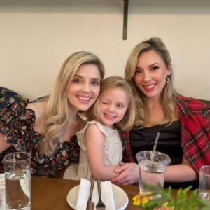 Jen Lilley Instagram - I gained a sister over my social media break and my heart is exploding! What a wonderful way to ring in 2024 by officially adding @thenishajayy to the Lilley family!