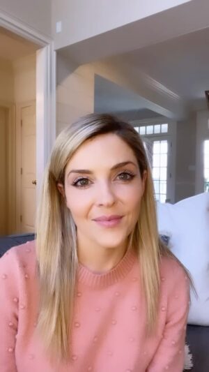 Jen Lilley Instagram - @jen_lilley shares about her testimony and the significance of Palm Sunday 🤍