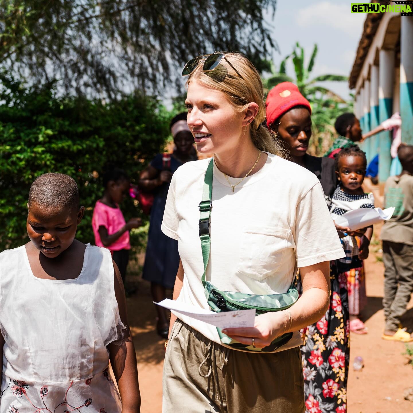 Jen Lilley Instagram - Transforming lives one patient at a time! 🩺 Project Orphans annual medical camp in Zirobwe was a success. Our dedicated team provided essential healthcare services to over 300 individuals in need. From dental check-ups to maternity care, eye exams to medication distribution, every service offered brought hope and healing to our community. A special shoutout to our amazing volunteers, including the incredible team from @CuraForTheWorld, whose support and dedication made our dream of a medical center in Zirobwe a reality. Together, we’re making a lasting impact! 🌟 #ProjectOrphans #HealthcareForAll #CommunityService #VolunteerHeroes”