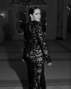 Jena Malone Instagram - “Le after party” 

Thrilled to celebrate our world premiere of @horizonamericansaga 

Thank to @jeremyjakubo for this amazing photo shoot before I left to dance the night away…