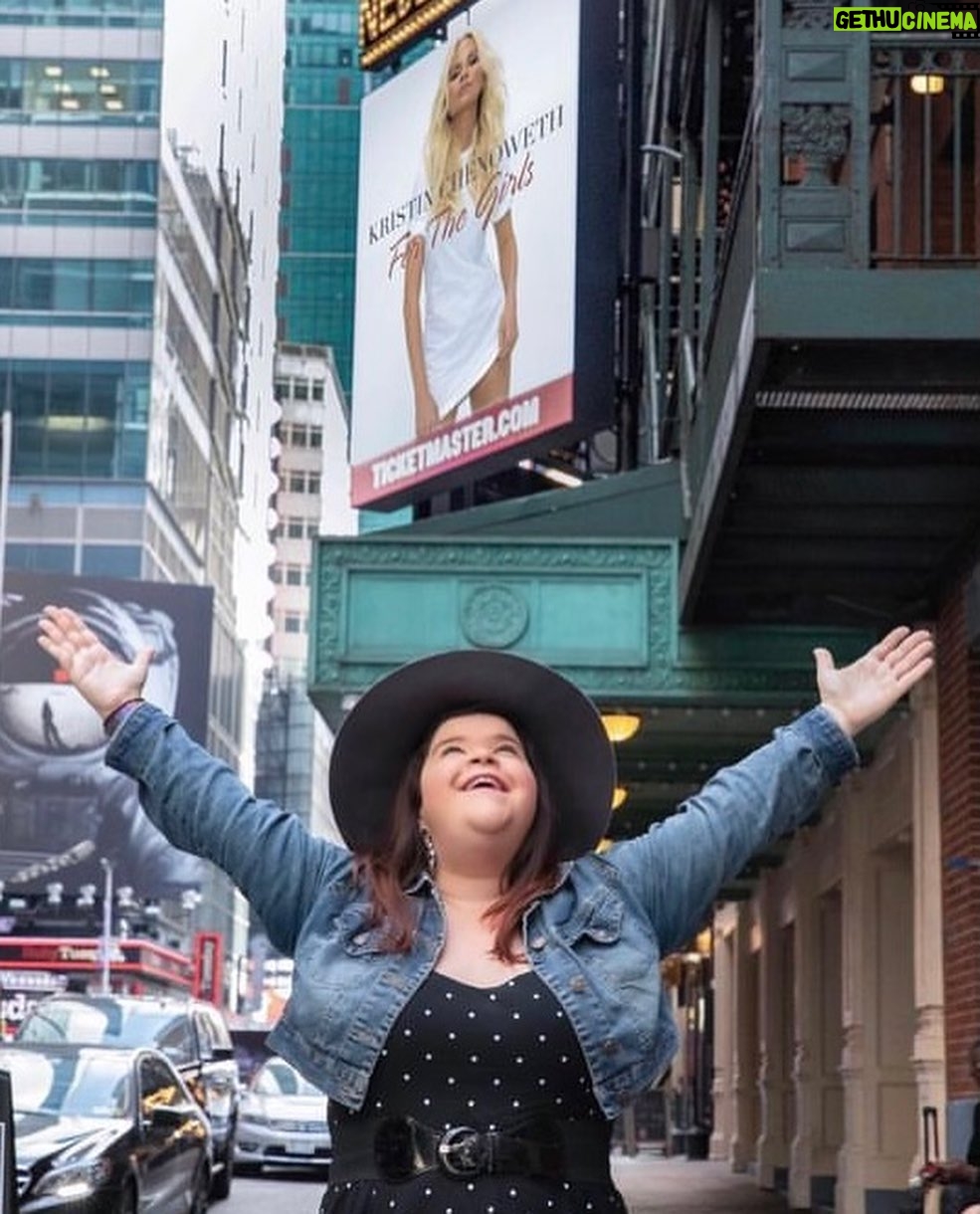 Jenn Lyon - 571 Likes - WHEN I TELL Y’ALL THAT THE LINEUP FOR THIS SUNDAY’s “Broadway Acts For Abortion” at @54below is LEGENDARY?!?! @peppermint247 @javiermofficial @beltingbons @iamannharada @realleadelaria @rashidra.scott @jessicavosk @pattilupone @themarissarosen and more?!?!?! Hosted by @marthaplimpton and yours truly which means me @thejennlyon?!?! Brought to you by @aisfororg - you can still get tickets AisFor.org- it will be one night only and so 🔥🔥🔥🔥🔥🔥🔥🔥🔥🔥🔥🔥™️