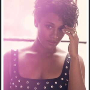 Jenn Lyon Instagram - IT’S A SWEEP!!!!! @arianadebose winning all the everything possible please and thank you! (And being a brilliant woman and activist on top of it?!?!) #arianadebose #westsidestory #anita #reproductiverights #afrolatina #lgbtq🌈 #theatrekid