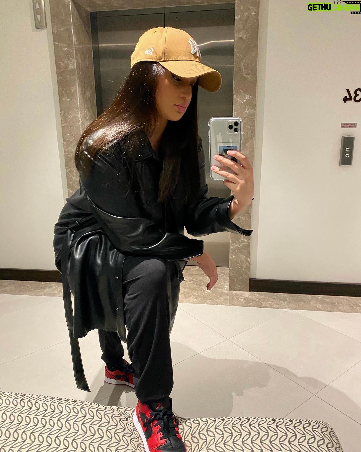 Jenna Clause - 3 Likes - was feeling the matrix vibes