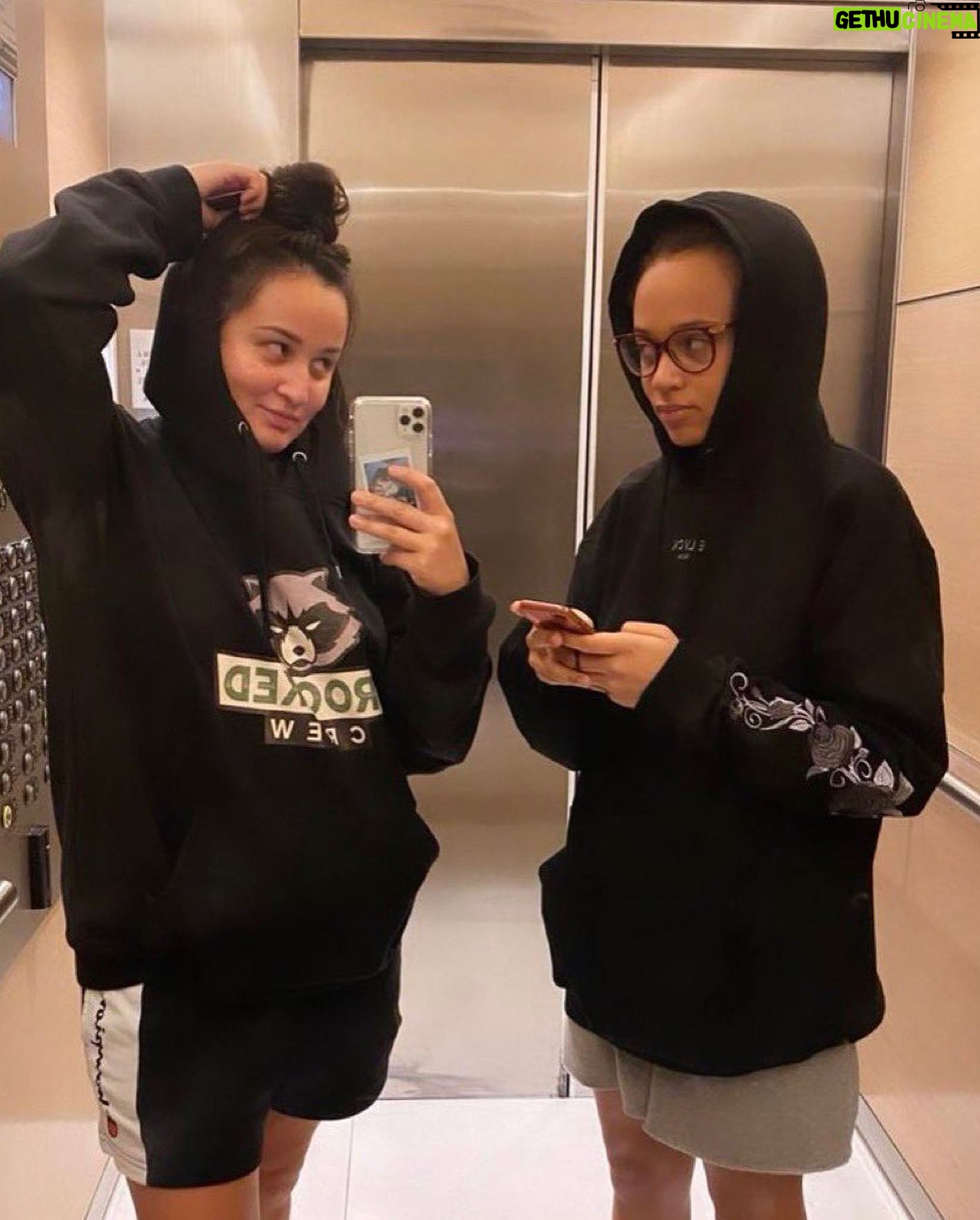 Jenna Clause - 3 Likes - happy birthday reign🥹!!! I can’t wait to see you soon and get into more chaotic nonsense w you!!!! thank you for always being the most supportive and just as goofy as my dumbass, couldn’t do life without you..miss you so much:( call meee love you 💜