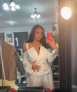 Actress Jenna Clause HD Instagram Photos and Wallpapers January 2022