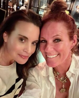 Jenna Leigh Green Instagram - I basically just stalked her and forced her to drink wine with me. 
•
Such a joy to have a catch up with this beautiful human. Adore you, @reddonovan…OG mean girls 4 life! 
#nyc #ladydate #tgif #meangirls