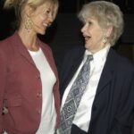 Jenna Elfman Instagram - A little #tbt with two of my fave legends, Elaine Stritch and Carol Burnett. 💓💓💓💓💓💓💓💓💓💓💓