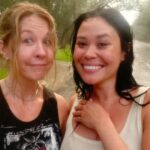 Jenna Elfman Instagram – The most joyous, fun #tbt with the most consistently and genuinely cheerful friend I’ve ever had. 😇 I love you, Coco. Proud of you. 🫶🏼 @cocofoxtrot