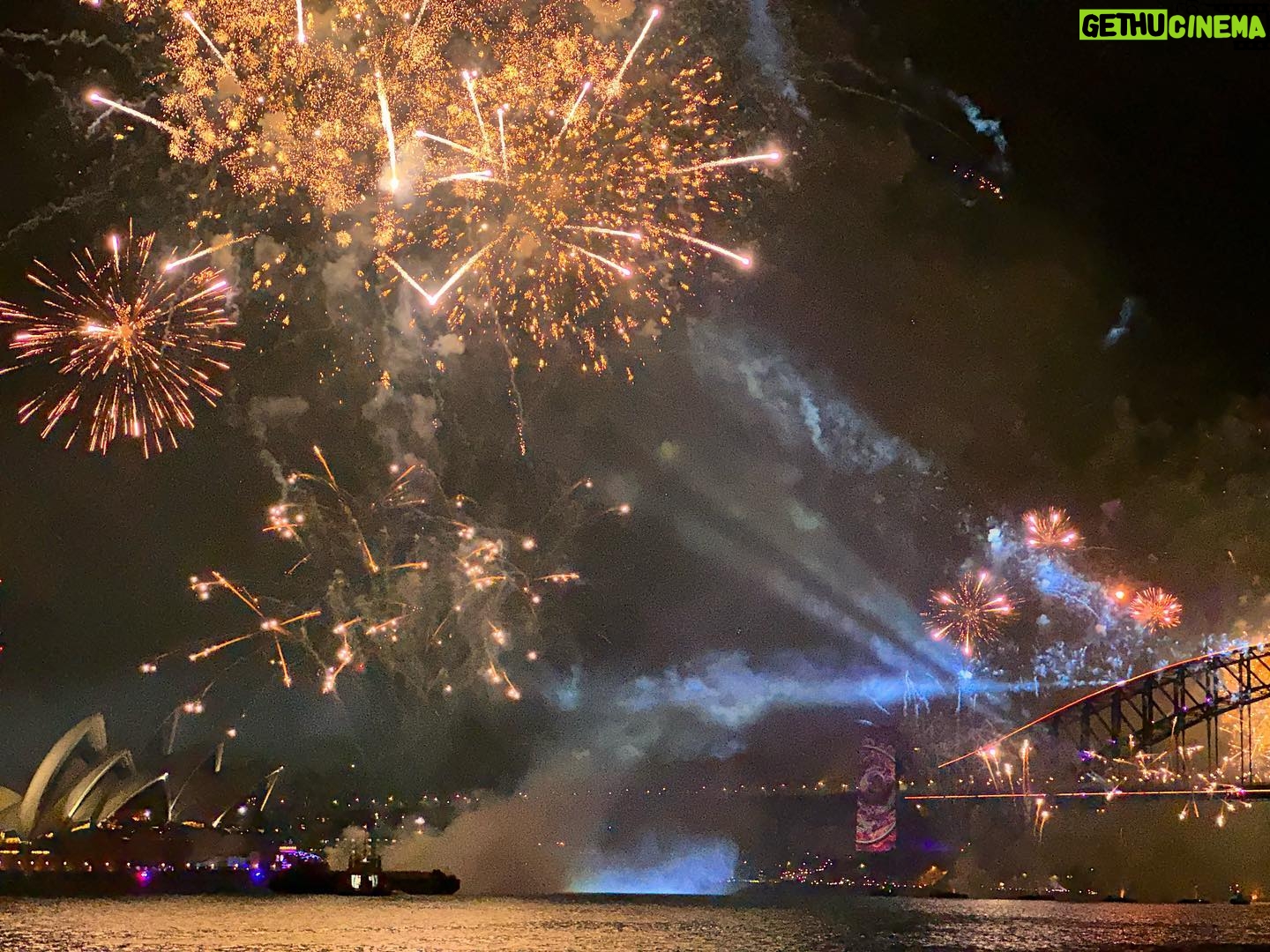 Jenna Elfman Instagram - Good stuff, Sydney! Thank you for the beauty in the sky! #NYE #HappyNewYear #2024