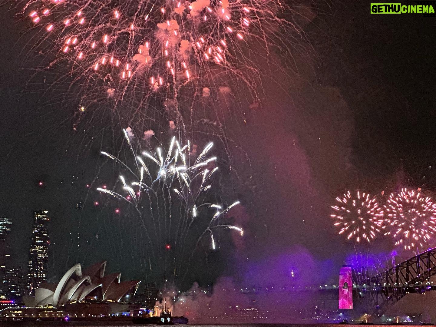 Jenna Elfman Instagram - Good stuff, Sydney! Thank you for the beauty in the sky! #NYE #HappyNewYear #2024