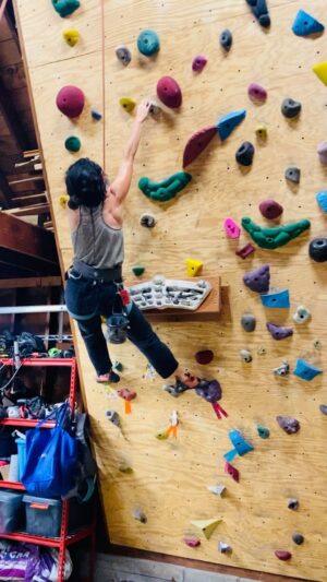 Jenna Laurenzo Instagram - Naturally, 12:00 AM on a Saturday night. Thanks for letting me climb your wall @cpisani26 and @leannefer 🙏❤️ 
.
.
.
#climbing #climbingwall #weekendvibes