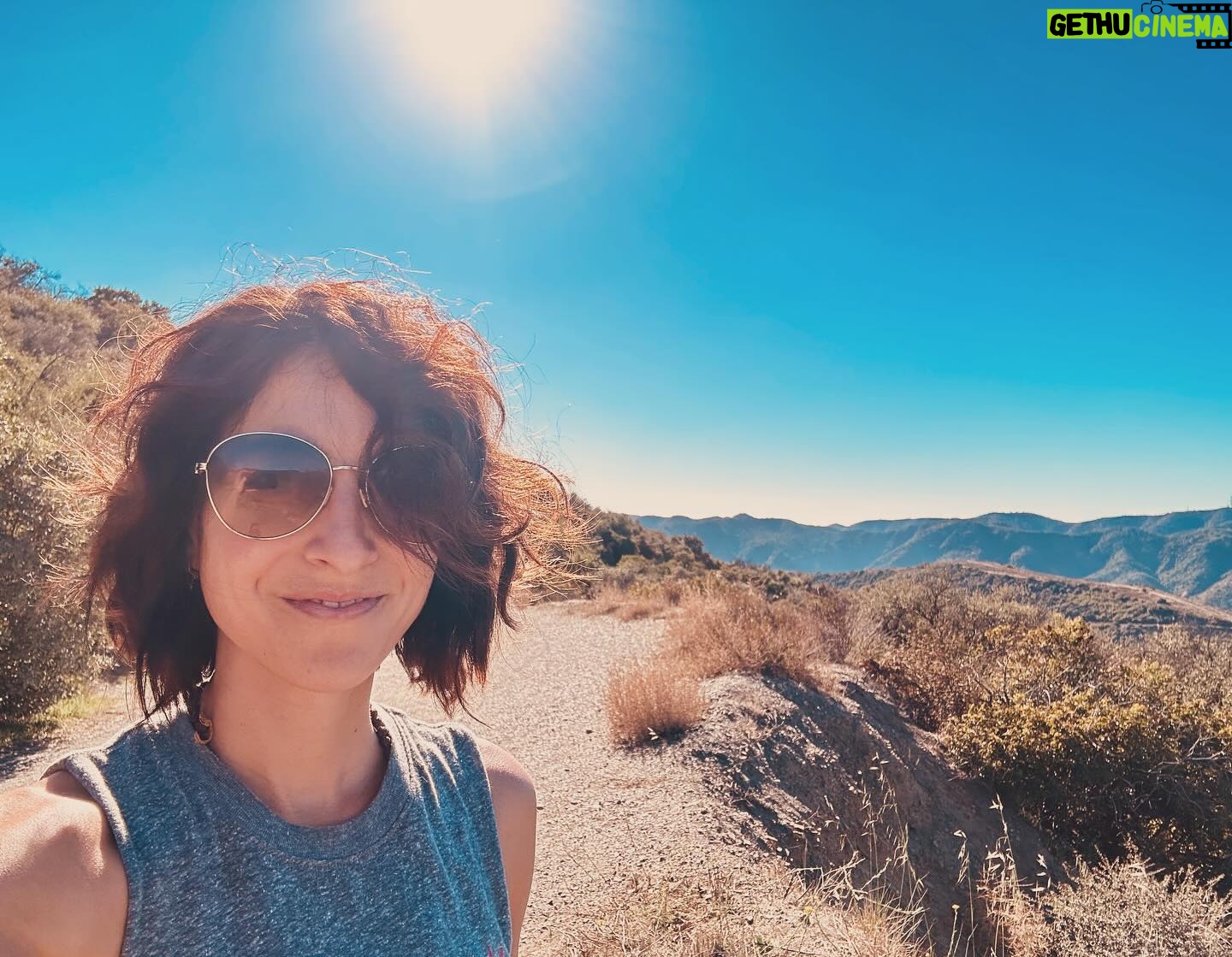 Jenna Laurenzo Instagram - LA was a ride ❤️✨ . . . “Dance, when you’re broken open. Dance, if you’ve torn the bandage off. Dance in the middle of the fighting. Dance in your blood. Dance when you’re perfectly free.” ― Rumi . . . Thanks for the hoe down fellow filmmakers 🙏❤️