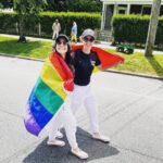 Jenna Laurenzo Instagram - Very grateful for this beautiful weekend filled with inspiring people, conversation, scenery and love ❤️🏳️‍🌈 Let’s go Mets @tiaalexnymets @mets #loveislove #lgm #mets #nymets #pride #lgbtq #lgbt