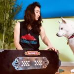 Jenna Laurenzo Instagram - Saturday morning with Mo who wants less Kirtan and more treats 🐶 I purchased this harmonium back in 2019. It was such a wonderful vehicle back to singing and fortunately, I was able to get a handful of harmonium lessons at the @bhakticenter before the pandemic hit. It was such a grounding sound the past few years and continues to brighten my days✨🎶 I've yet to talk @aine_like_onya into Kirtan but I'm working on it. #harmonium