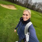 Jenni Falconer Instagram - First day this year out on the course and it felt great to be back. 🏌️‍♀️💙⛳️ Too many things to do, too little time, not enough decent weather. Also loved trying out the new Q10 Max driver. Here’s to a great year of golf. #girlswhogolf #lovegolf