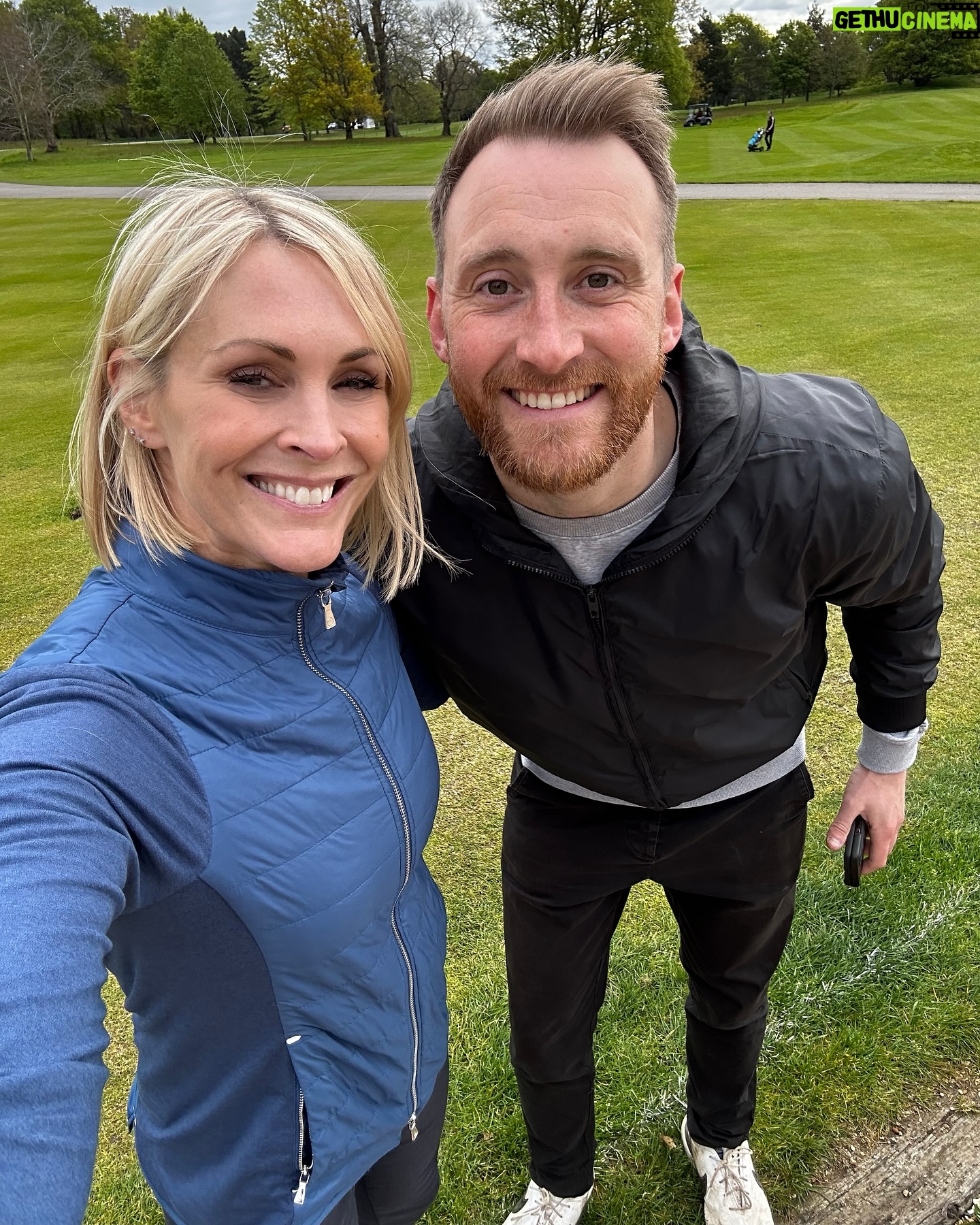 Jenni Falconer Instagram - Played golf with radio rival @toby_tarrant today. β³οΈ Heβs so tall he had to literally bend over to get in the shot. Anyway, fun round of golf. We concluded we are officially improving. ππ»ππ»ππ»ππ» #golf @radiox @smoothradio @global @globalplayer