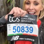 Jenni Falconer Instagram - It’s the final countdown…. Exciting day at the London Marathon expo…. 🏃🏼🏃🏼‍♀️🏃‍♂️ Not long to go now. Who else is getting nervous?! 😬🤩💙 #londonmarathon #loverunning #runpod #runner #50839 #runnershigh #run #londonmarathon2024