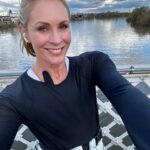 Jenni Falconer Instagram - Anyone else been out running today? I got another training run in the bag. 🏃🏼‍♀️ Today was 29km. 2hrs 45 mins. 8 weeks to go. #londonmarathon @londonmarathon #coopahruncoach #runpod #runnershigh
