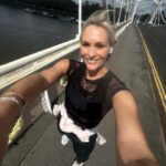 Jenni Falconer Instagram - Monday off to a great start. 😊 When I left home for work early this morning it was already daylight and the sun came out. ☀️ And managed my first run since the marathon. So good to be back out there. I love running. 💙🏃🏼‍♀️ #run #runpondon #runner #runpod @runpodrunclub