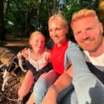 Jenni Falconer Instagram - Sun-day ☀️🐶💖 #familytime #sunday